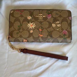 Coach Long Zip Around Wallet In Signature Canvas With Wildflower Print